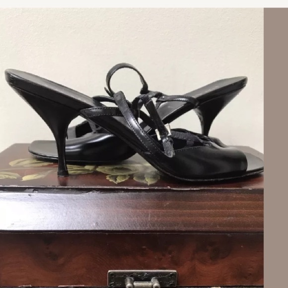 Prada sandal black leather size 38 - Picture 1 of 4